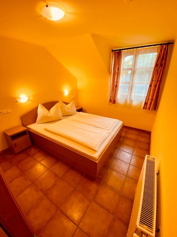 Sommer Panzio Balatonföldvár Екстериор снимка